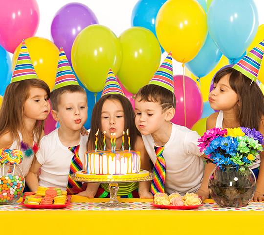 HAVE A BIG CROWD TO FEED?